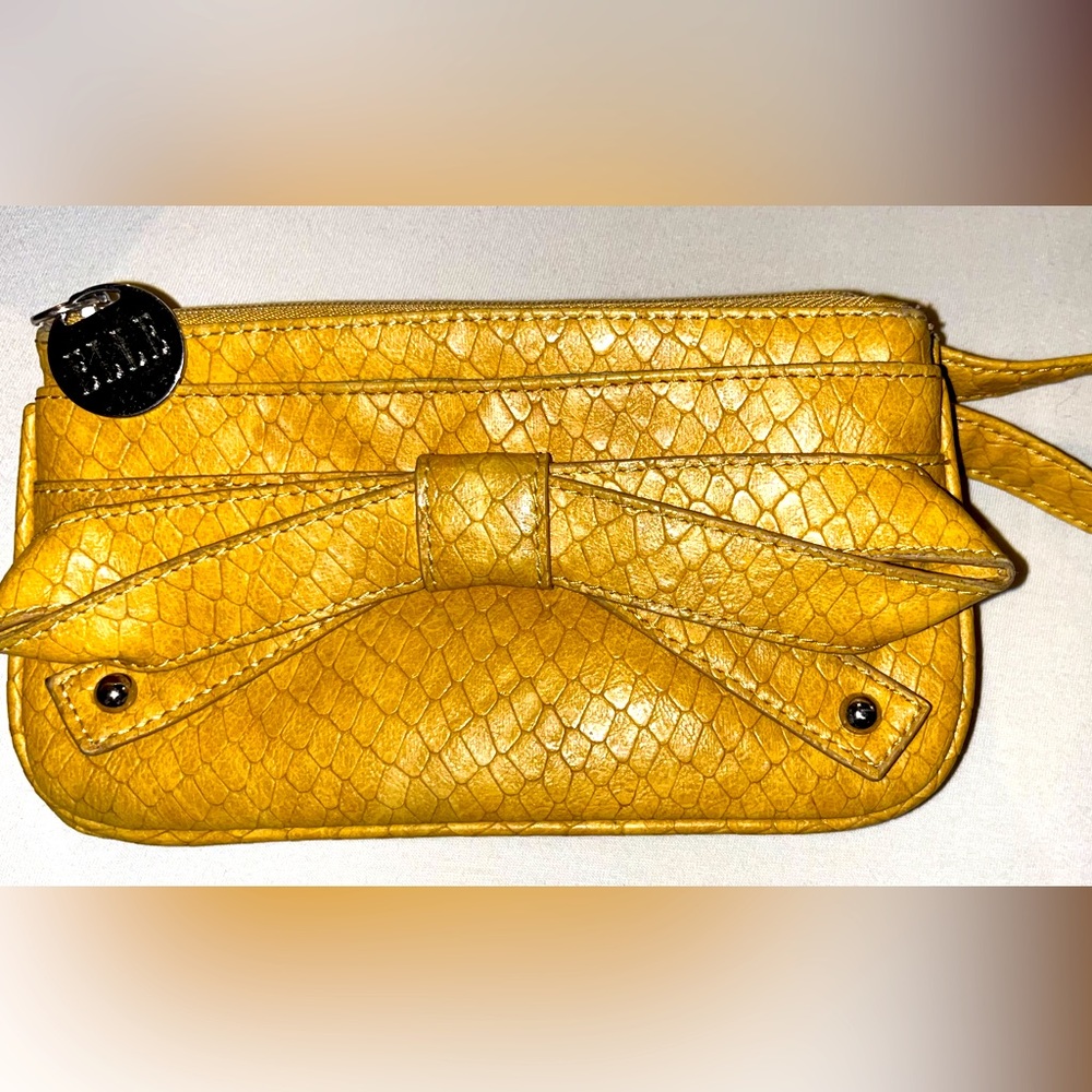 New Wristlet